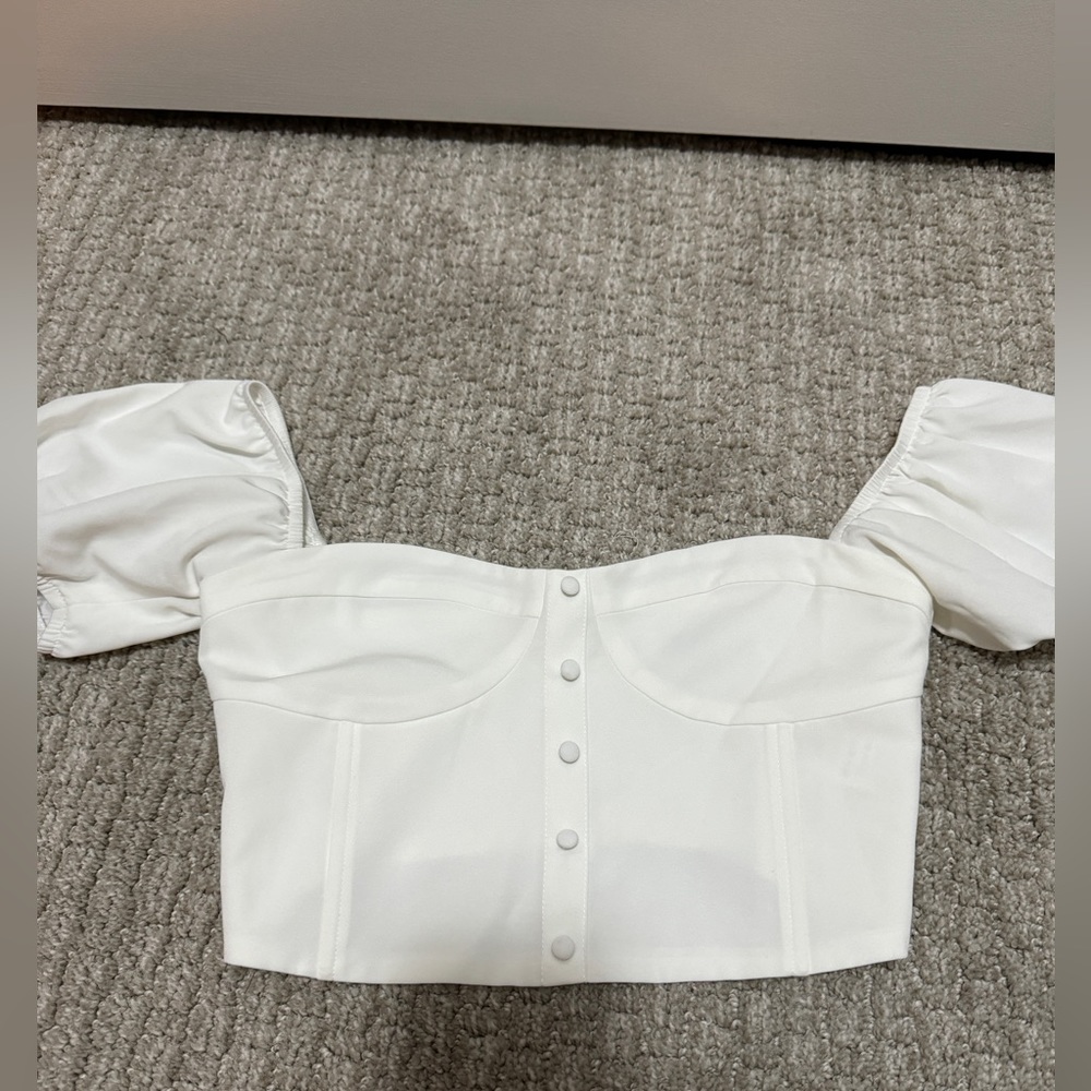 Tigermist: Crop Top Puff Sleeves - image 2